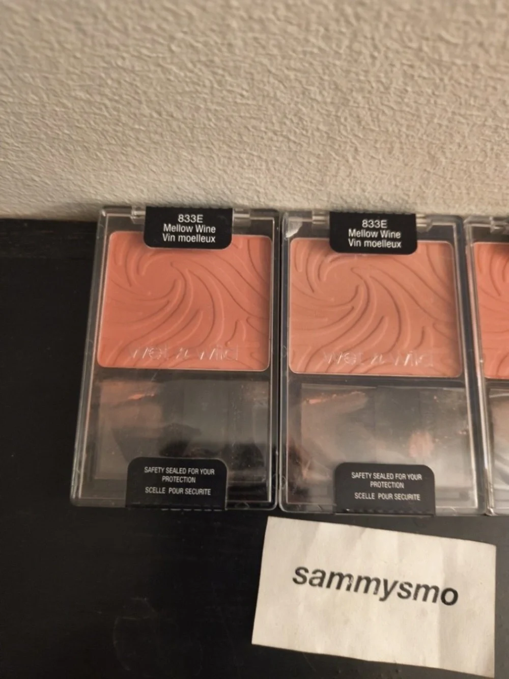 Wet N Wild Coloricon Blush Mellow Wine 833E Sealed x3 discontinued